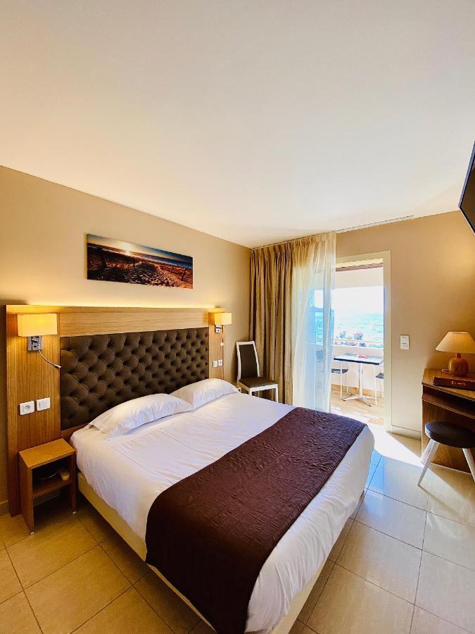 Tettola 3* Saint-Florent (Corsica)